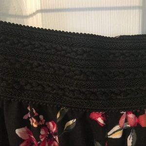 eye candy Shorts - NWOT Soft black floral shorts Size 2X eye candy Shorts - NWOT Soft black floral shorts Size 2X